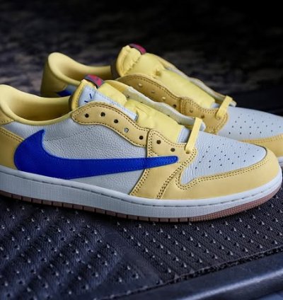 Jordan 1 Retro Low Og Sp Travis Scott Canary womens