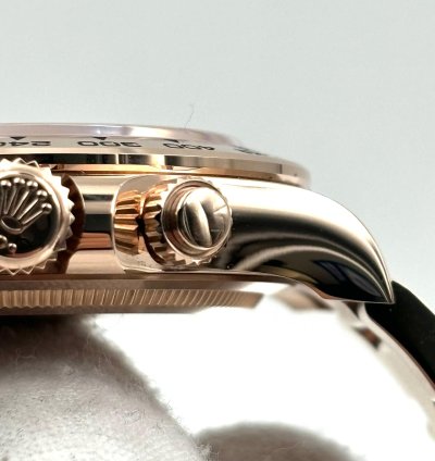 Rolex Daytona Unworn Cosmograph Daytona 40mm Sundust Dial Rose Gold Bracelet 126505 Box Papers 2024