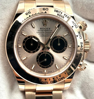 Rolex Daytona Unworn Cosmograph Daytona 40mm Sundust Dial Rose Gold Bracelet 126505 Box Papers 2024