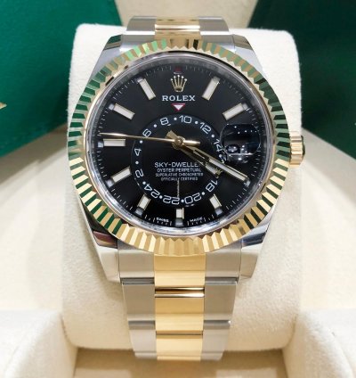 Rolex Sky-dweller Unworn Sky Dweller Two Tone Yellow 326933 Black Index Dial Oyster Bracelet
