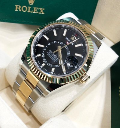 Rolex Sky-dweller Unworn Sky Dweller Two Tone Yellow 326933 Black Index Dial Oyster Bracelet