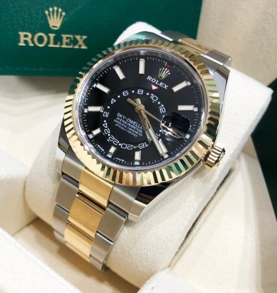 Rolex Sky-dweller Unworn Sky Dweller Two Tone Yellow 326933 Black Index Dial Oyster Bracelet