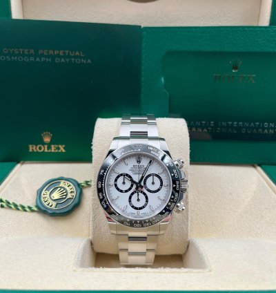 Rolex Daytona Unworn Cosmograph Daytona 40mm White Dial 126500ln Box Papers 2025