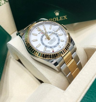 Rolex Sky-dweller Unworn Sky-dweller 326933 Oyster Bracelet 42mm White Dial Two Tone Yellow Gold