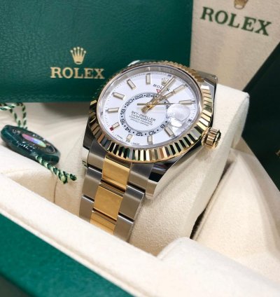 Rolex Sky-dweller Unworn Sky-dweller 326933 Oyster Bracelet 42mm White Dial Two Tone Yellow Gold