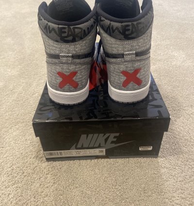 Nike Air Jordan 1