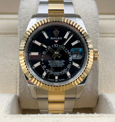 Rolex Sky-dweller Unworn Sky-dweller 42mm Black Dial Two Tone Oyster Bracelet 336933 Box Papers 2023