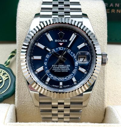Rolex Sky-dweller Unworn Sky-dweller 42mm Blue Dial Jubilee Bracelet 336934 Box Papers 2024