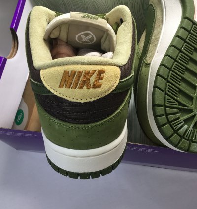 Nike Sb Dunk Low Yuto Matcha