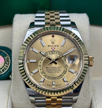 Rolex Sky-dweller Unworn Sky-dweller 42mm Champagne Dial Two Tone Jubilee Bracelet 336933 Box Papers 2025