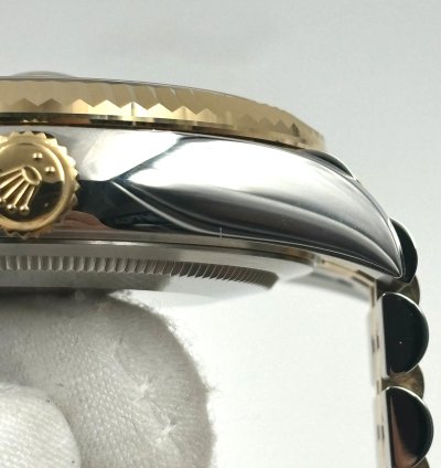 Rolex Sky-dweller Unworn Sky-dweller 42mm Champagne Dial Two Tone Jubilee Bracelet 336933 Box Papers 2025
