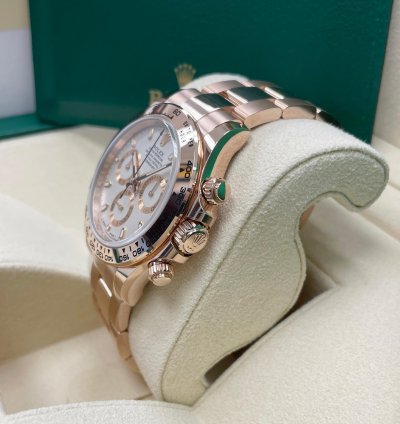 Rolex Daytona Unworn Daytona 116505 Ivory White Dial 18k Rose Gold Oyster Bracelet 40mm