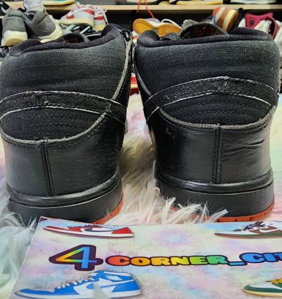 Nike Sb Dunk Mid Halloween