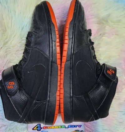 Nike Sb Dunk Mid Halloween