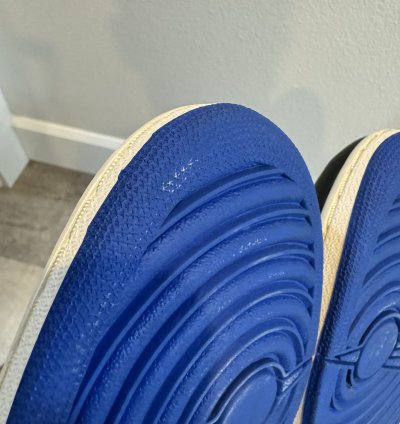 Nike Air Jordan 1 Retro 2001 Royal Blue