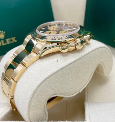Rolex Daytona Unworn Daytona 116508 Paul Newman Dial 18k Yellow Gold Oyster Bracelet 40mm