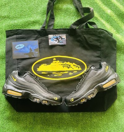Crtz Nike Air Max 95 Honey Blacks