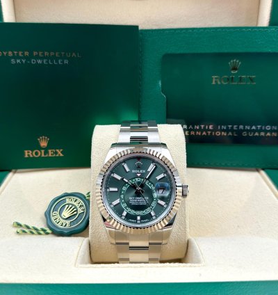 Rolex Sky-dweller Unworn Sky-dweller 42mm Green Dial Oyster Bracelet 336934 Box Papers 2025