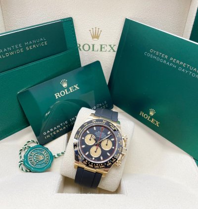Rolex Daytona Unworn Daytona 116518 Yellow Gold 40mm Black Paul Newman Index Dial Black Oysterflex