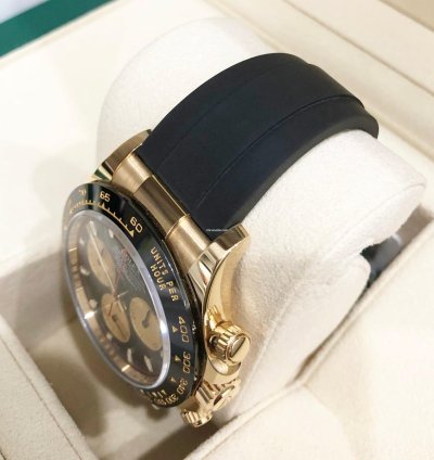 Rolex Daytona Unworn Daytona 116518 Yellow Gold 40mm Black Paul Newman Index Dial Black Oysterflex