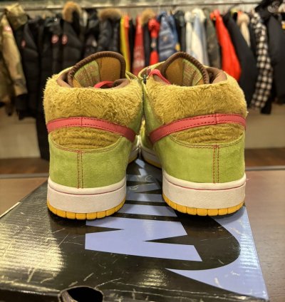 Nike Sb Dunk Mid Mama Bear