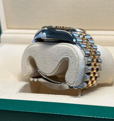 Rolex Sky-dweller Unworn Two Tone Yellow Gold Sky-dweller White Dial Jubilee Bracelet 326933
