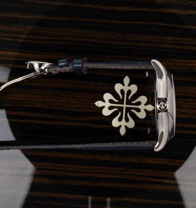 Patek Philippe World Time 5131g-001 January 2014