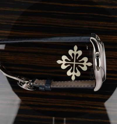 Patek Philippe World Time 5131g-001 January 2014