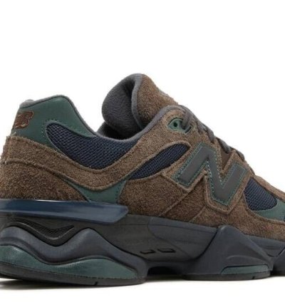 New Balance 9060 Beef Broccoli
