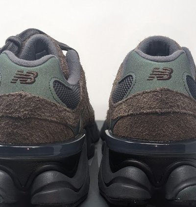 New Balance 9060 Beef Broccoli