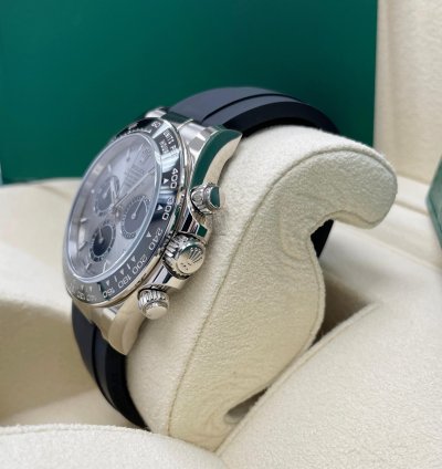 Rolex Daytona Unworn Daytona 126519 White Gold Silver Dial Black Sundials Oysterflex Rubber Strap