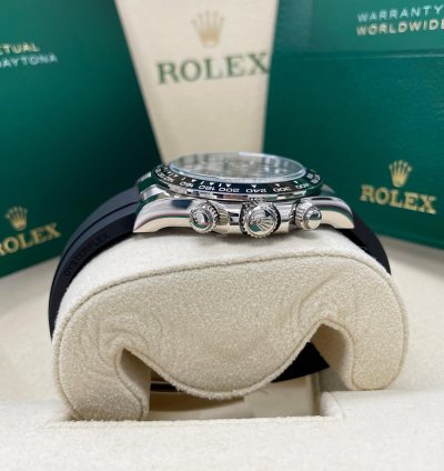 Rolex Daytona Unworn Daytona 126519 White Gold Silver Dial Black Sundials Oysterflex Rubber Strap