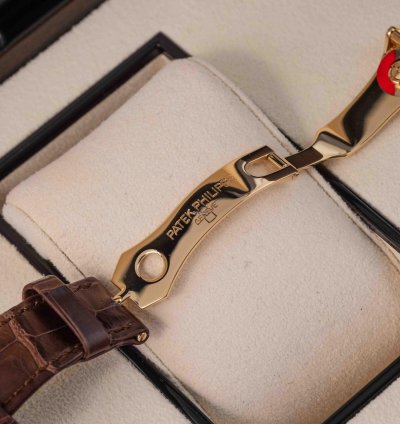 Patek Philippe World Time 5231j-001 - 2019