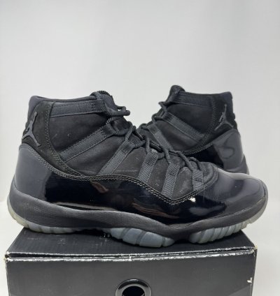 Nike Air Jordan 11 Retro Cap And Gown