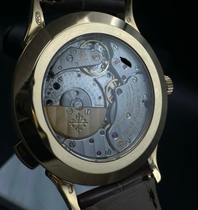 Patek Philippe World Time 5231j-001 18k Yellow Gold 38 5mm Watch - 2019