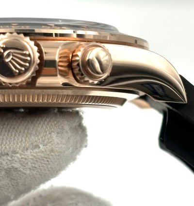 Rolex Daytona Unworn Daytona 40mm Sundust Dial Rose Gold Oysterflex 126515ln Box Papers 2024