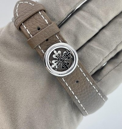 Patek Philippe World Time 5935a