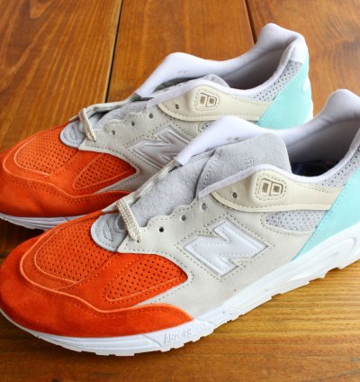 New Balance 990 Kith
