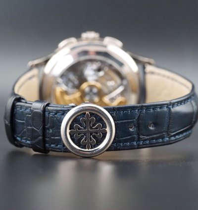 Patek Philippe World Time Chronograph 39 5 Full Set World Time Chronograph 5930g-010