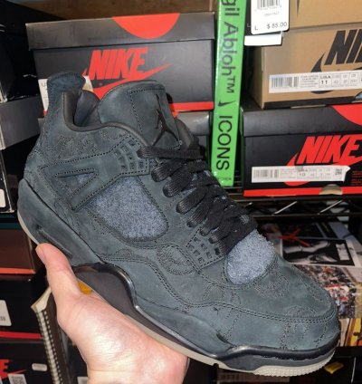 Nike Air Jordan 4 Kaws Black Size 10