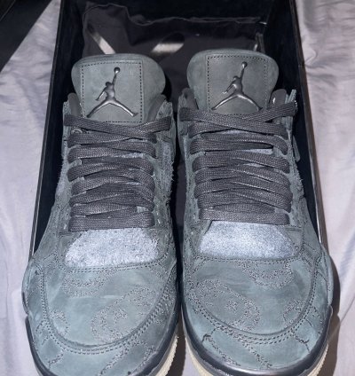 Nike Air Jordan 4 Kaws Black Size 10