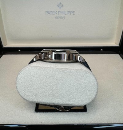 Patek Philippe World Time Chronograph 5930g-001