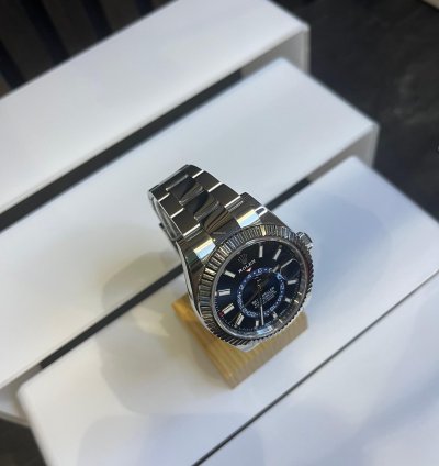 Rolex Sky-dweller Very Good Condition Fullset
