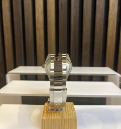 Rolex Sky-dweller Very Good Condition Fullset