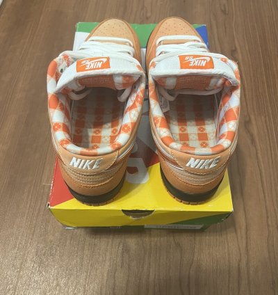 Nike Sb Dunks Low Orange Lobsters