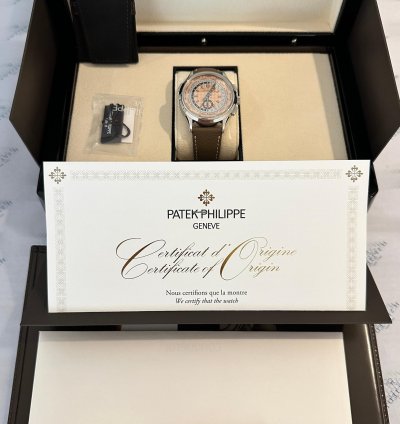 Patek Philippe World Time Chronograph Chrono Flyback Salmon Full Set Incl Inv 2nd Strap 5935a-001 Ger 2024