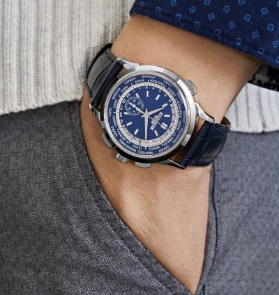 Patek Philippe World Time Chronograph Complications 5930g-010 World Time Flyback Chronograph White Gold Blue Dial 2019