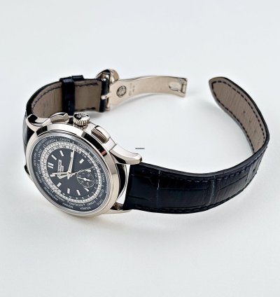 Patek Philippe World Time Chronograph Complications 5930g-010 World Time Flyback Chronograph White Gold Blue Dial 2020