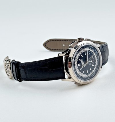Patek Philippe World Time Chronograph Complications 5930g-010 World Time Flyback Chronograph White Gold Blue Dial 2020