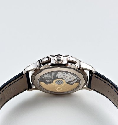 Patek Philippe World Time Chronograph Complications 5930g-010 World Time Flyback Chronograph White Gold Blue Dial 2020